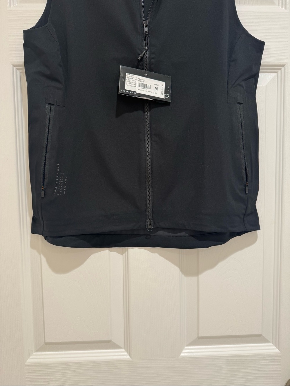 FOX Flexair Lite Black Cycling Vest Women’s Medium NWT MTB Full Zip - Picture 3 of 16
